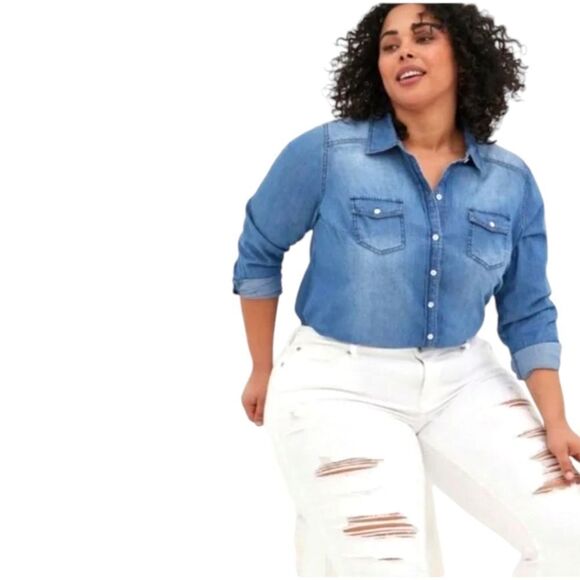 TORRID PLUS Size White Distressed Cropped Vintage Boyfriend Jeans Plus Size 18 - Picture 6 of 16